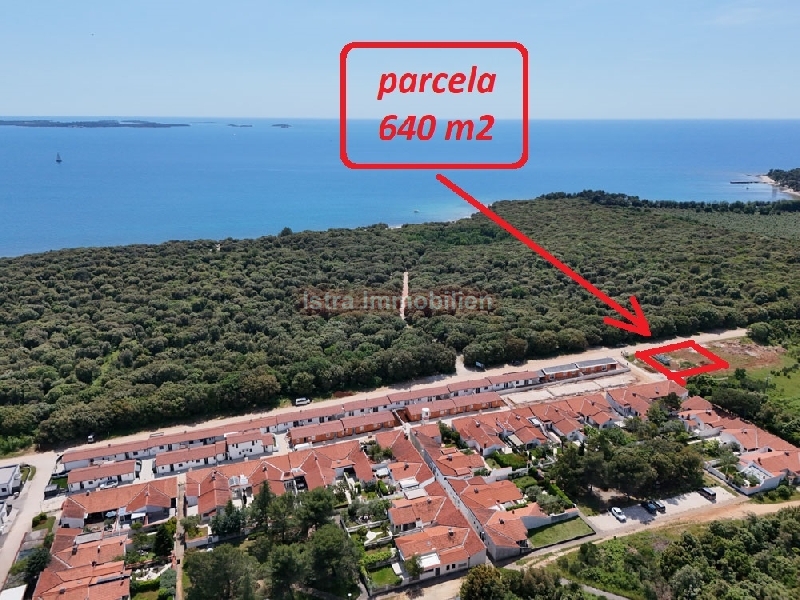 Barbariga, zemljište s građevinskom dozvolom